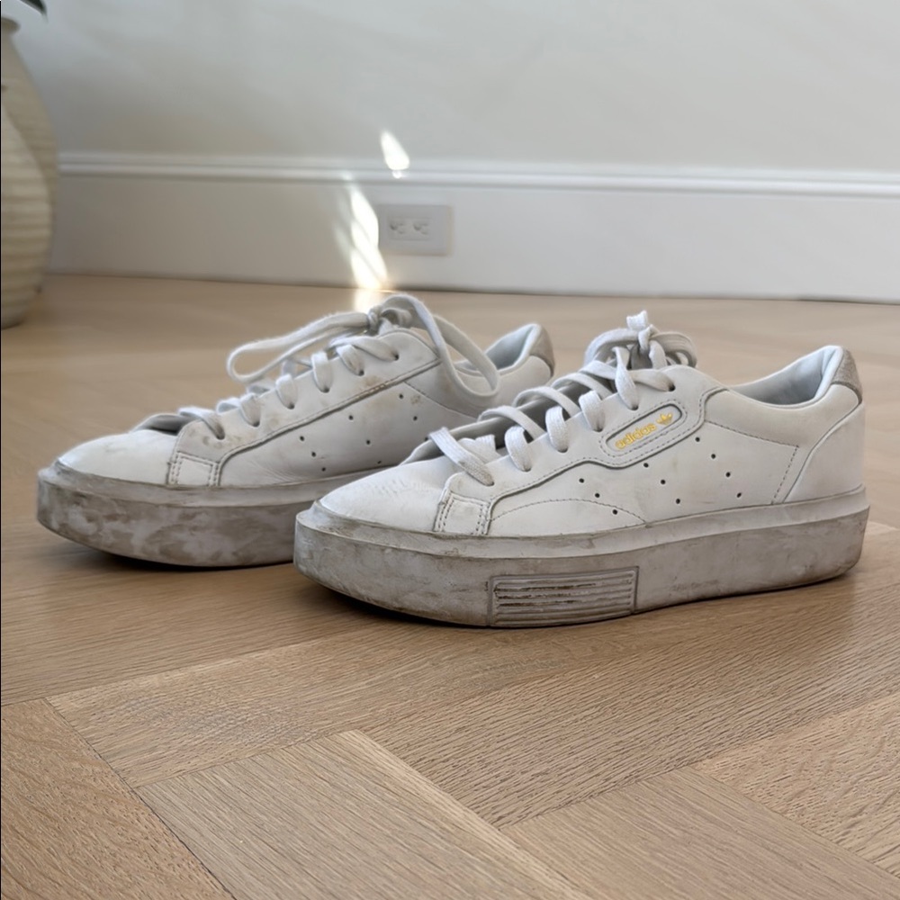 Adidas Sleek white sneakers US size 7.5